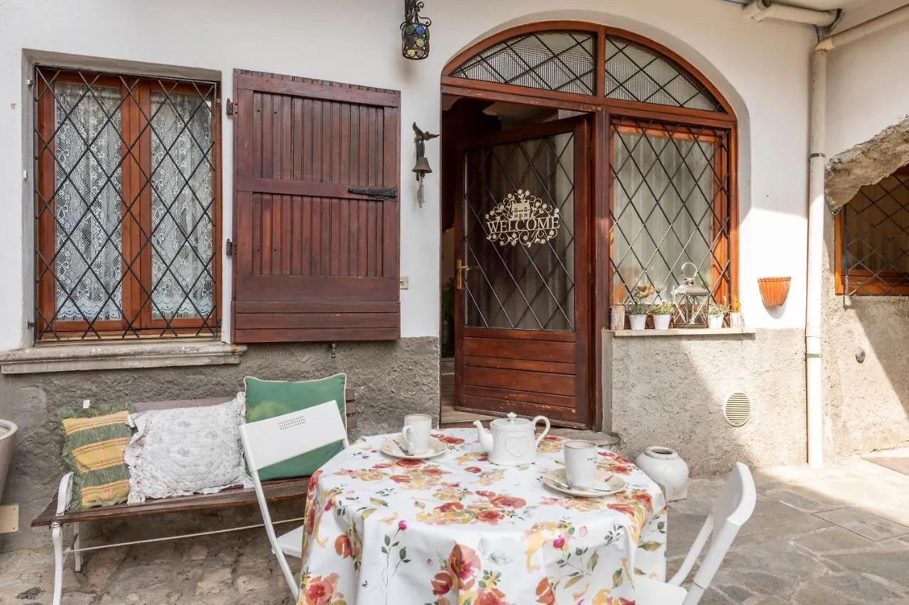 Charm Amidst Lakes & Mountains - Renovated In 2023 Ramponio